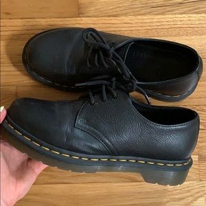 Dr. Marten Leather Oxfords